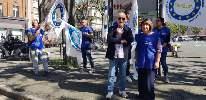 Contratto scaduto per gli interinali di Amag Ambiente: protesta in corso