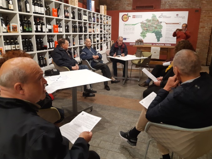 Dai poeti locali per la valorizzazione dei dialetti