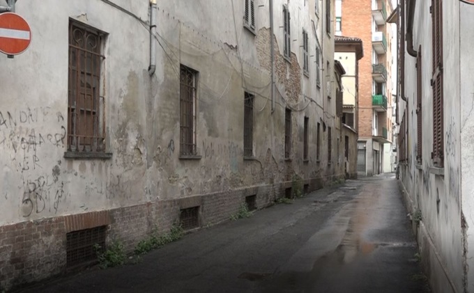 Operazione antidroga in via Lumelli ad Alessandria: abitanti esasperati