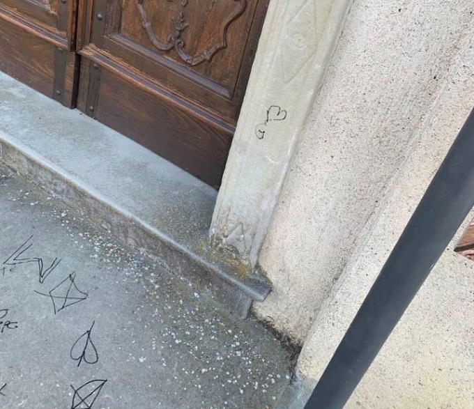 Scritte sull’antica chiesa di Santa Limbania a Rocca Grimalda