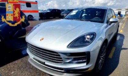 Rubavano auto di grossa cilindrata in Italia e le spedivano in Africa