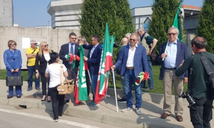 L'ultimo viaggio di Berlusconi, cremato questa mattina a Valenza