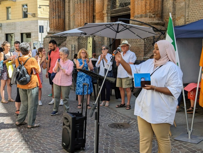 “Cultura è Apertura”: manifestazione del Pd per la completa riapertura della biblioteca
