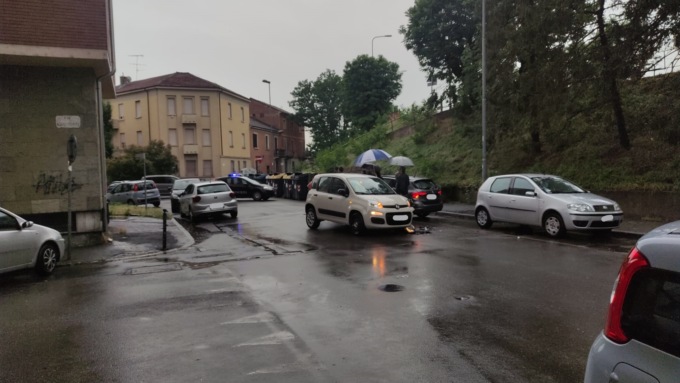 Incidente tra due auto in piazza Mentana ad Alessandria