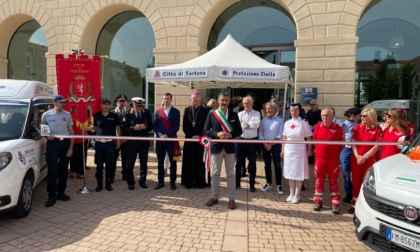 Tortona, inaugurati e benedetti i mezzi di trasporto per scopi sociali e di sicurezza