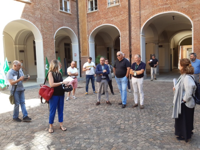 Protesta degli agricoltori di Cia e Confagricoltura contro il prezzo del grano tenero