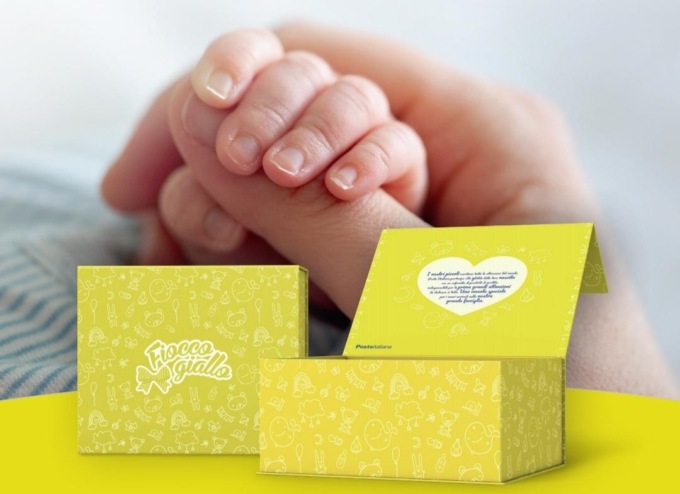 Fiocco giallo: un pacco speciale per sostenere concretamente le famiglie dei dipendenti di Poste Italiane