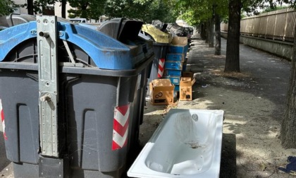 Rifiuti abbandonati in via Di Vittorio ad Alessandria: identificato il responsabile