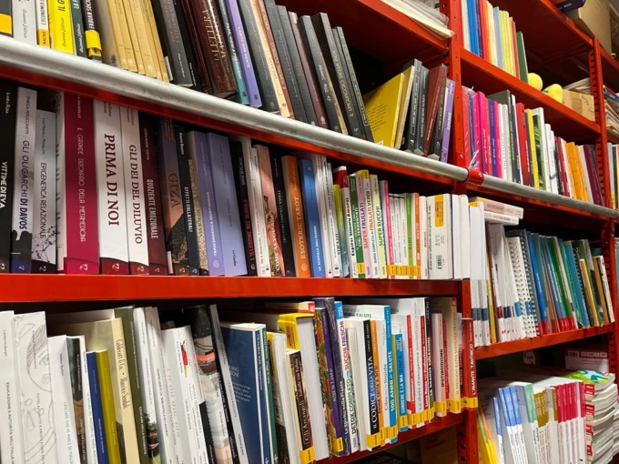 Sos libri scolastici, in Piemonte troppi ritardi e i costi sono alle stelle