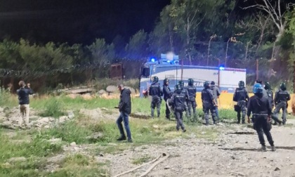 Tav, scontri notturni al cantiere di Chiomonte