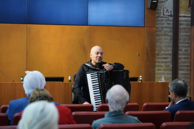 A “E’ cultura 2023” il concerto di Gianluca Campi tra Paganini, Brahms e Morricone