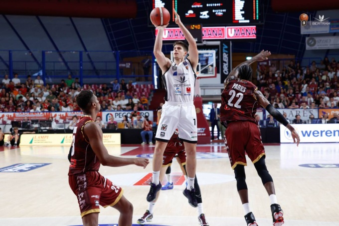 Derthona Basket, successo all’esordio casalingo contro Brindisi