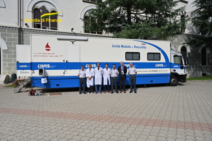 Guardia di Finanza per il sociale, i finanzieri di Torino protagonisti nelle donazioni di sangue