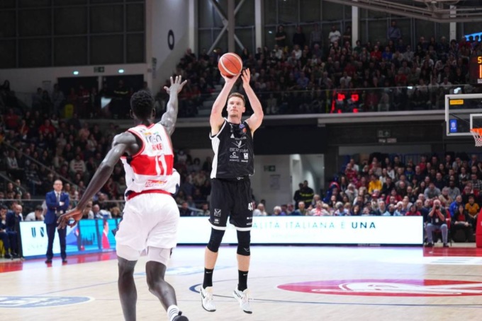 Derthona Basket, successo all’overtime contro Trento