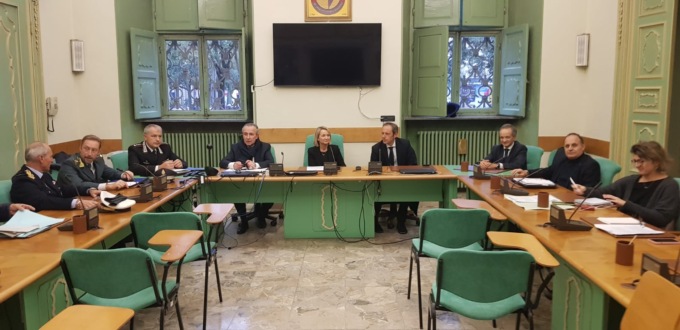 Malamovida e crocifissi rotti ad Alessandria: le decisioni del Comitato per la Sicurezza