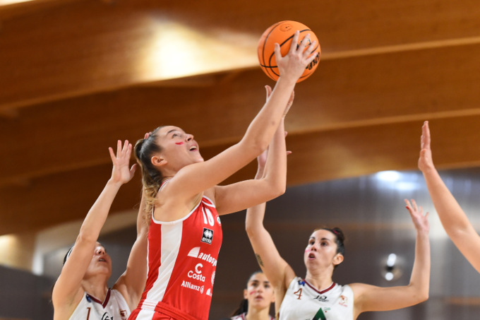 BCC Derthona, dominio dopo il primo quarto contro Stella Azzurra