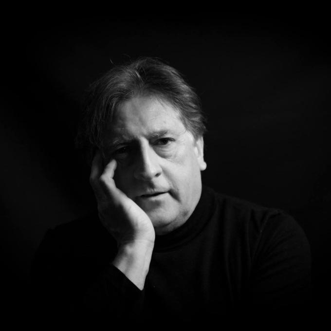 La poesia di Luciano Rolandi sulla violenza contro le donne