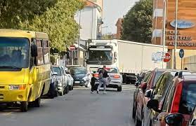 Traffico intenso in via Parini ad Alessandria, i nuovi provvedimenti viabili