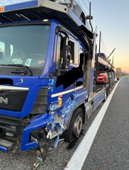 Alla guida del camion in stato di ebbrezza provoca incidente: sospesa la patente all’autista