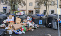 Casale assediata dai rifiuti: duro attacco del Pd al Comune