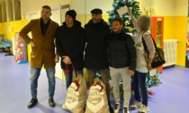 Tifosi e calciatori dell’Alessandria in visita all’Ospedale Infantile