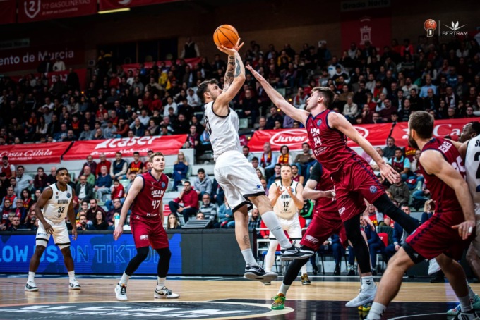 Derthona Basket, quarto tonfo consecutivo per mano della Vanoli Cremona