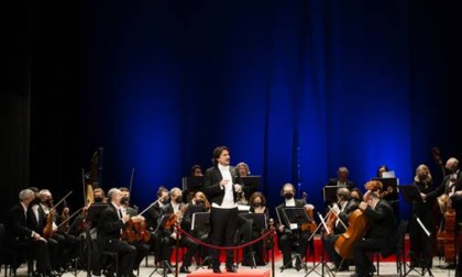 Al Concerto di Capodanno al Teatro Marenco vede anche il violinista Teo Gertler