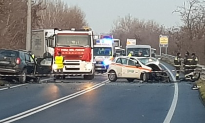 Incidente frontale a Borgoratto, decedute due persone