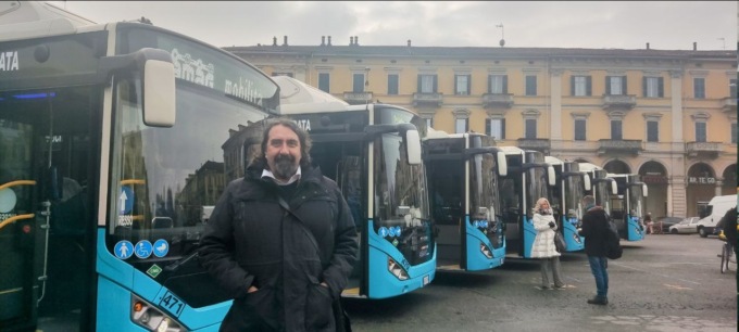 Trasporti, ad Alessandria arrivano 8 nuovi mezzi a metano per sostituire quelli più vecchi