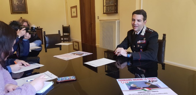 Donna di 80 anni sventa una truffa: utili i consigli dei carabinieri