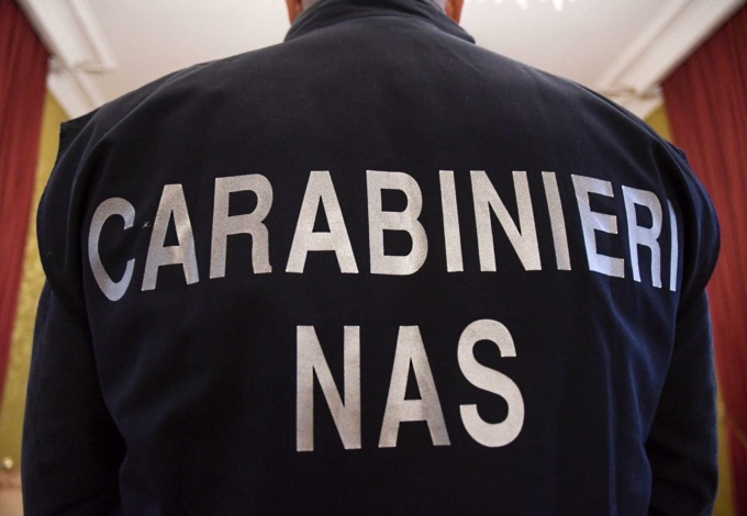 Due donne morte in Sardegna per botulino: indagato organizzatore torinese della festa