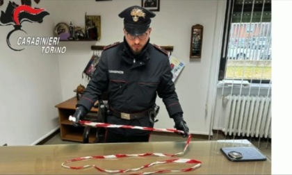 Bloccano il traffico con un nastro teso in strada, denunciati 9 ragazzini nel torinese