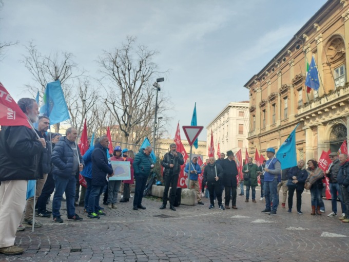 Tragedia di Firenze: anche Cgil e Uil Alessandria oggi in sciopero, al fianco degli edili