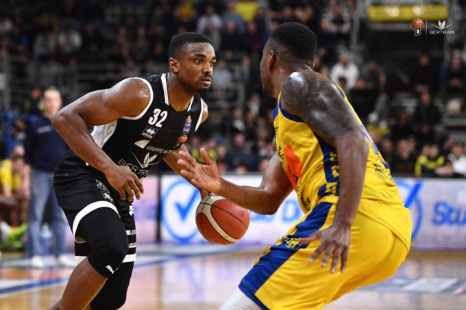 Derthona Basket, sesto sigillo di fila in casa contro Varese