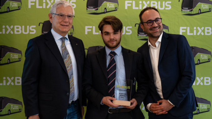Casale Monferrato: l’autista Luca Marchi premiato come giovane promessa a “FlixStars Day”