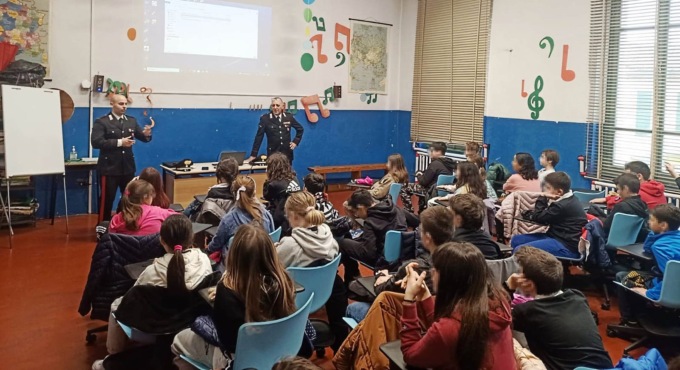 Castellazzo Bormida, i Carabinieri incontrano gli alunni dell’Istituto Comprensivo “Pochettino”