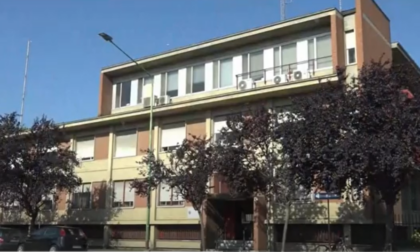 Novi Ligure: interviene per aiutare l'amica e viene aggredito selvaggiamente dall'ex