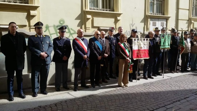 Alessandria commemora le vittime del bombardamento del 5 aprile del ’45