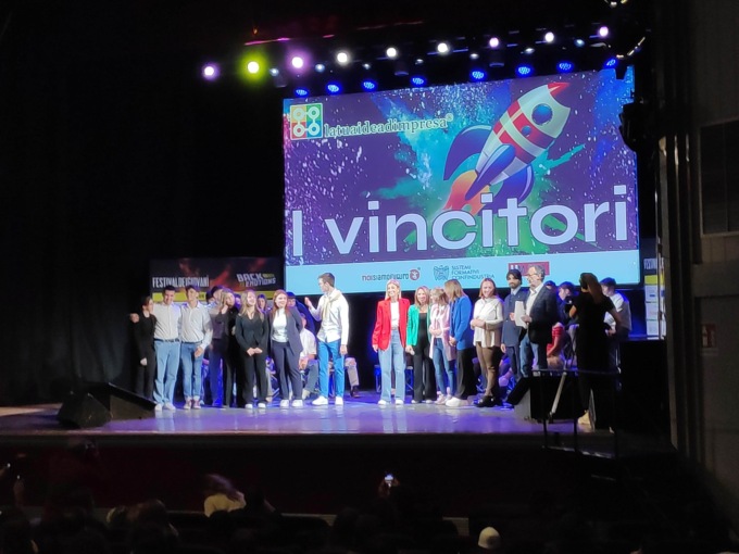 L’Istituto Sobrero di Casale Monferrato vince il primo premio nazionale “LaTuaIdeaDImpresa”