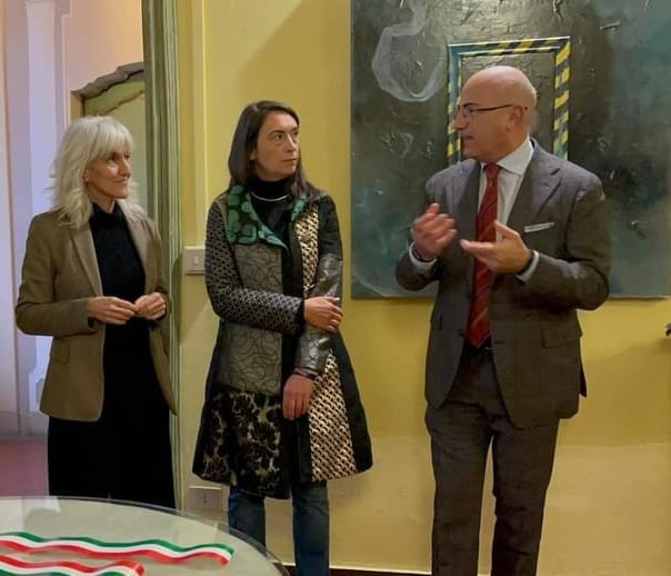 A Valenza la mostra “Ritorno alla materia – Tra realtà e reale” con le opere di Sara Varvello