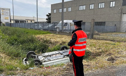 Auto esce fuori strada a Carbonara Scrivia: ferito il conducente