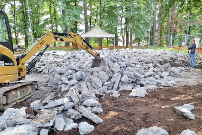 Lavori di restyling al Parco Castello di Novi Ligure: critiche e perplessità dopo il sopralluogo