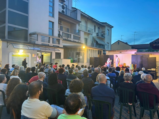 Il 19 giugno torna il teatro in piazza al quartiere Cristo con la rassegna “Stasera niente di serio”