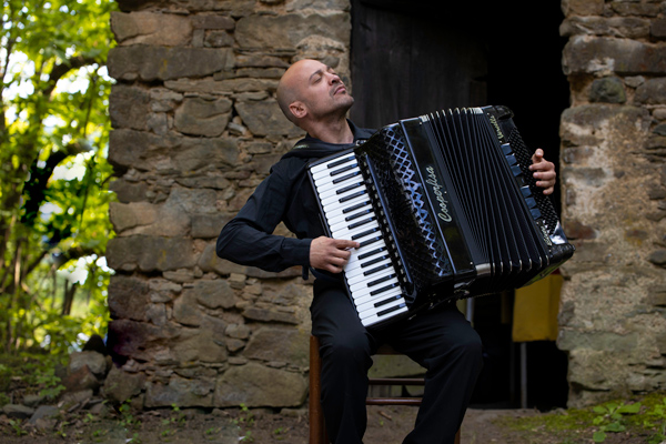 Festival Echos 2024: a Fubine il fuoriclasse della fisarmonica Gianluca Campi