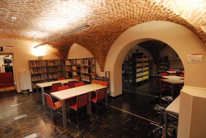 La Polizia locale alla Biblioteca Ragazzi di Casale