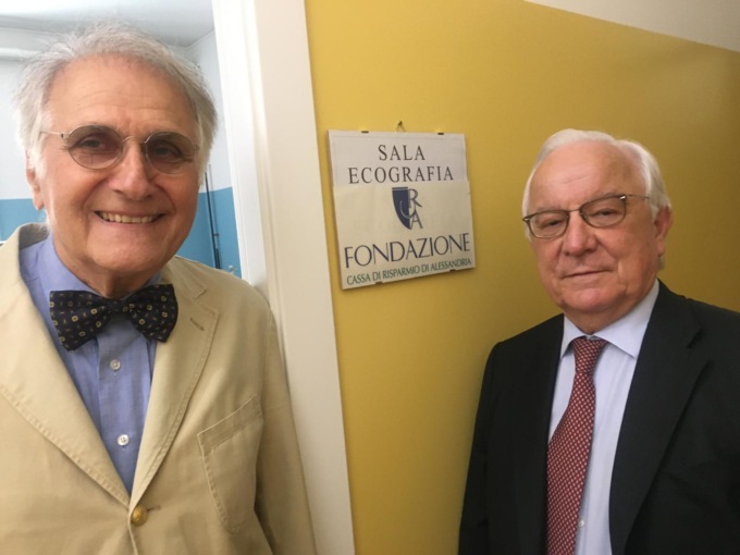 La Fondazione Cral dona un nuovo ecografo all’Ambulatorio “Nessuno Escluso”