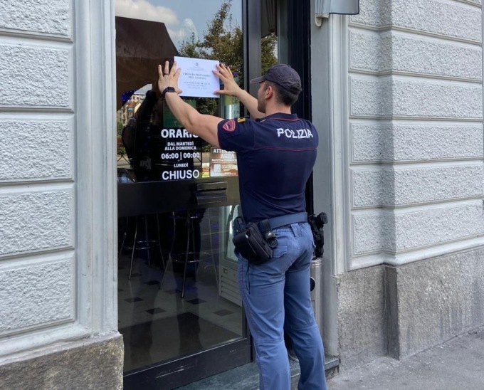Torino: sospesa la licenza di un bar in zona Aurora, controlli in zona Barriera Nizza