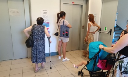 Tortona, solo un ascensore funzionante al distretto Asl dell’ex caserma Passalacqua