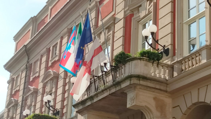 Tagli da Roma: meno risorse per i Comuni per i prossimi 5 anni