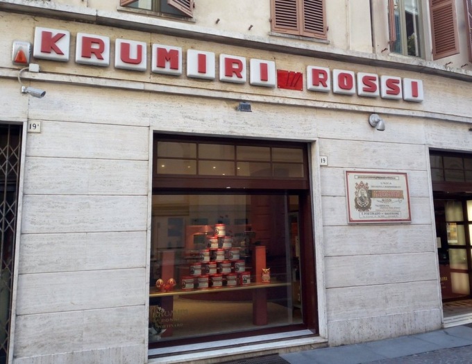 Colpo al cuore per la famiglia che produce i famosi Krumiri Rossi: è morto Nicola Molghea